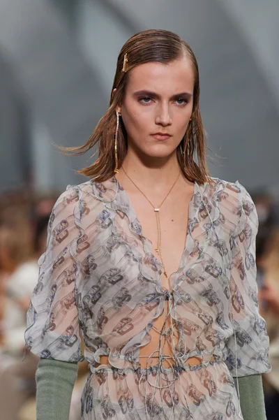 Look 154